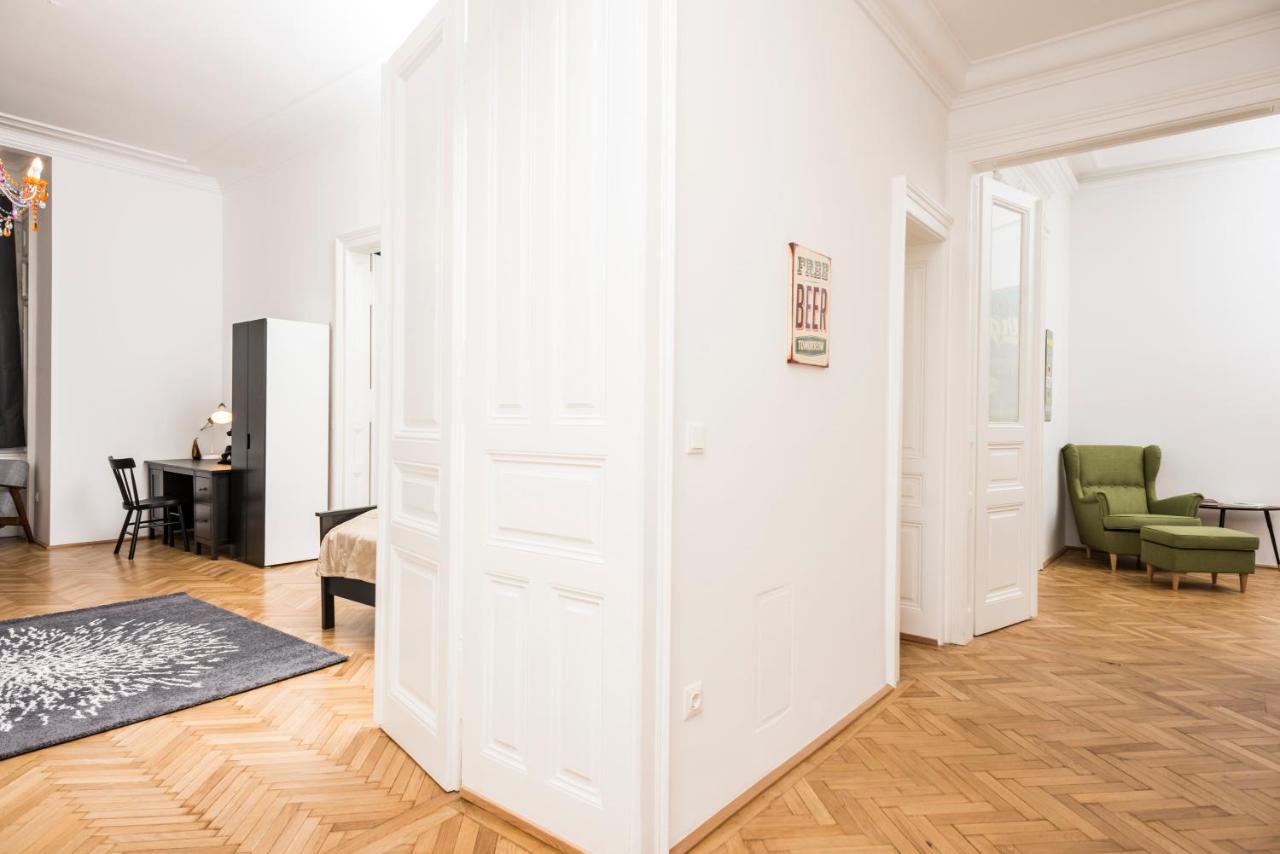 Senator Suite Stephansplatz By Ichbucheat Wien Ngoại thất bức ảnh